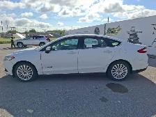 2015 Ford Fusion Hybrid - Photo 8