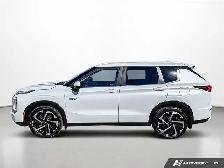 2023 Mitsubishi Outlander PHEV SEL | LEATHER SEATS | PANO-ROOF - Photo 2