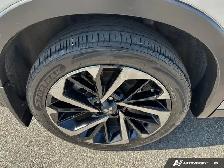 2023 Mitsubishi Outlander PHEV SEL | LEATHER SEATS | PANO-ROOF - Photo 19
