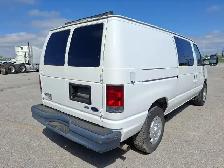 2012 Ford E-Series - Photo 5