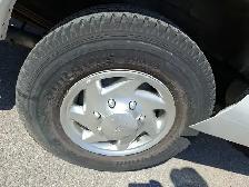 2012 Ford E-Series - Photo 20