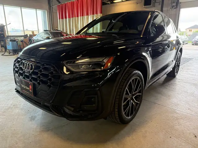 2022 Adi Q5 Progressiv S-Line | 1 Owner | Well Serviced