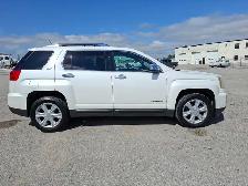 2017 GMC Terrain - Photo 4