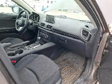 2015 Mazda Mazda3 - Photo 17