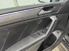Volkswagen Tiguan Comfortline R-Line Black Edition 4MOTION 2024 - Photo 15