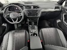 Volkswagen Tiguan Comfortline R-Line Black Edition 4MOTION 2024 - Photo 19