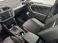 Volkswagen Tiguan Comfortline R-Line Black Edition 4MOTION 2024 - Photo 21