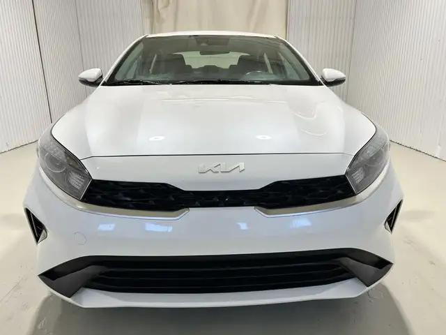 KIA Forte EX IVT 2024 à vendre