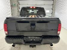 RAM 1500 Classic Express cabine d'équipe 4x4 caisse de 5 pi 7 po - Photo 7