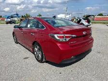 2016 Hyundai SONATA Hybrid - Photo 7