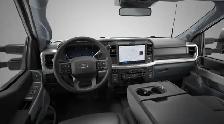 2026 Ford Super Duty F-450 DRW XLT 673A: PREMIUM PACKAGE - Photo 9