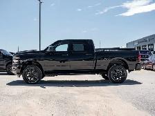 2026 Ram 2500 Black Express - Photo 5
