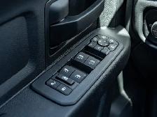 2026 Ram 2500 Black Express - Photo 20