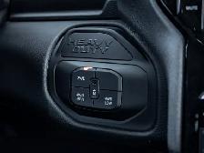 2026 Ram 2500 Black Express - Photo 30