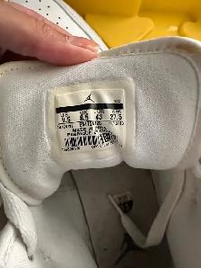 Nike Air Jordan 1 Mid - Photo 4