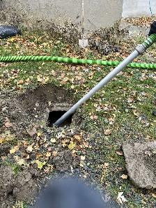 24/7 & Emergency Septic Pumping Services! - Photo 4
