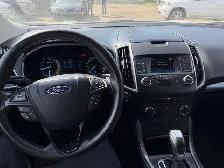2017 Ford Edge SE - Photo 11