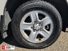 2011 Toyota Highlander V6 JUST ARRIVED, WELL MAINTAINED LIMIT... - Photo 8