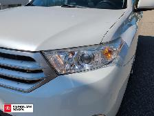 2011 Toyota Highlander V6 JUST ARRIVED, WELL MAINTAINED LIMIT... - Photo 10