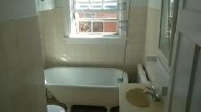 3 Bedroom Centretown Apartment for Rent (353 Frank St) - Photo 3