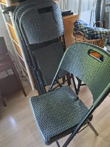 4 CHAISES NEUVES pliantes - Photo 2