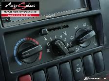 2020 Hino 195 20 Foot with Maxon Liftgate - Photo 26