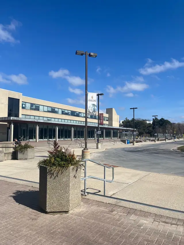LOOKING FOR A ROOM - UNIVERSITY OF GUELPH
