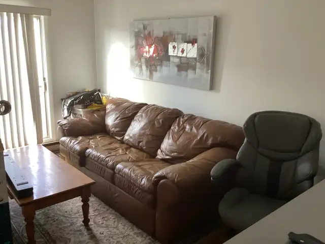1200$ meublé