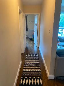 Bright 2bdrm APT- RENOVATED/SPACIOUS/SELF CONTAINED! - Photo 5