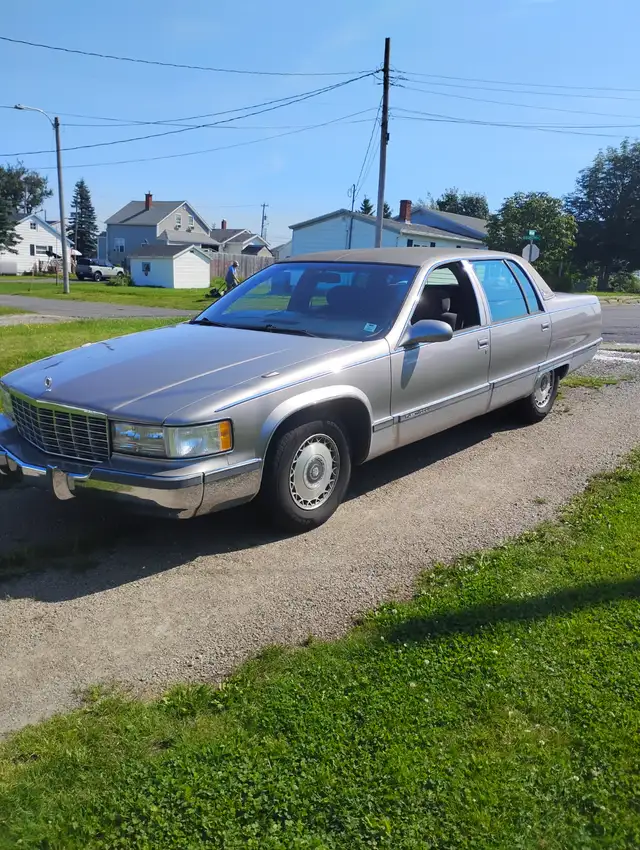 1996 Cadillac Fleetwood Brougham New 2 year MVI