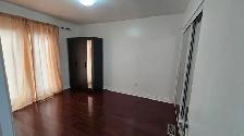 Short-Term House main floor Rental – 4 Months (Scarborough) - Photo 3