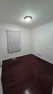 Short-Term House main floor Rental – 4 Months (Scarborough) - Photo 4