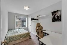 3 bed 2.5 bath townhome - Photo 9