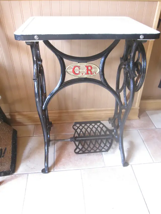 C.R.CHARLES RAYMOND SEWING MACHINE BASE PORCELAIN TOP TABLE