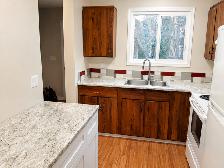 3-BEDROOM TOWNHOUSE • PRIVATE FENCED YARD • 2 PARKING STALLS - Photo 9