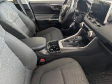 2024 Toyota RAV4 LE AWD, - Photo 8