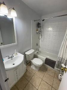 2 Bedroom Apartment to SHARE with 1 person - Photo 8