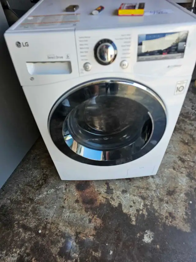 LG WASHER 24' APARTMENT SIZE