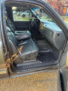 2001 GMC 1500 HD - Photo 4