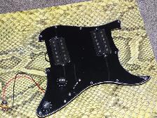 NEW Loaded guitar pick guard - Photo 3