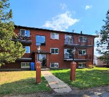 Large 1 bed / 1 bath, Gas and water included!