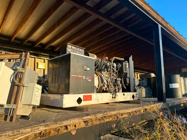 100 kW John Deere / Detroit Diesel Genset - ONLY 218 HOURS
