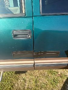 1997 Chev K2500 6.5L turbo diesel 4x4 - Photo 3