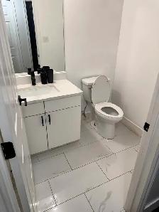 Renovated 1 Bed   Private Office, 1.5 Baths — Whyte Ave - Photo 8