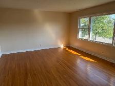 Duplex upper for Rent in West Hillhurst - Photo 2