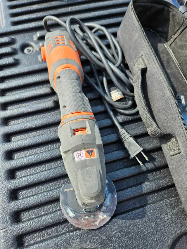 Ridgid Oscillating Cutting Tool, works great. $ 30