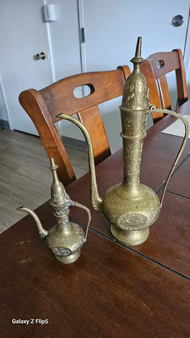 Aiguiere pièces en laiton/brass vintage