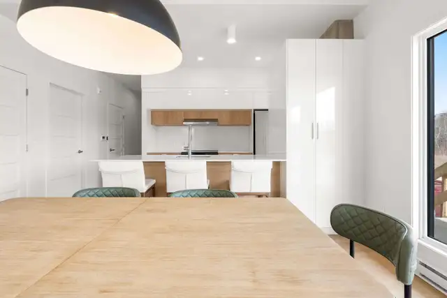Superbe 3 1/2 au 1377 rue Anticosti à Lévis- à 2 minutes des pon