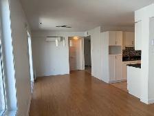 Superbe grand 3 1/2 style condo Ste-Foy Air Clim, Libre - Photo 4