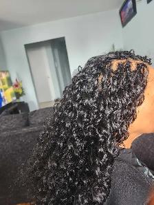 Braiding available - Photo 2